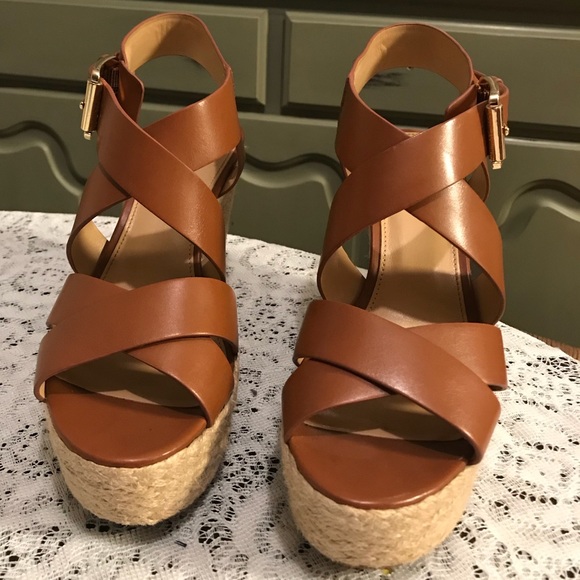 Michael Kors Wedges - Picture 2 of 3